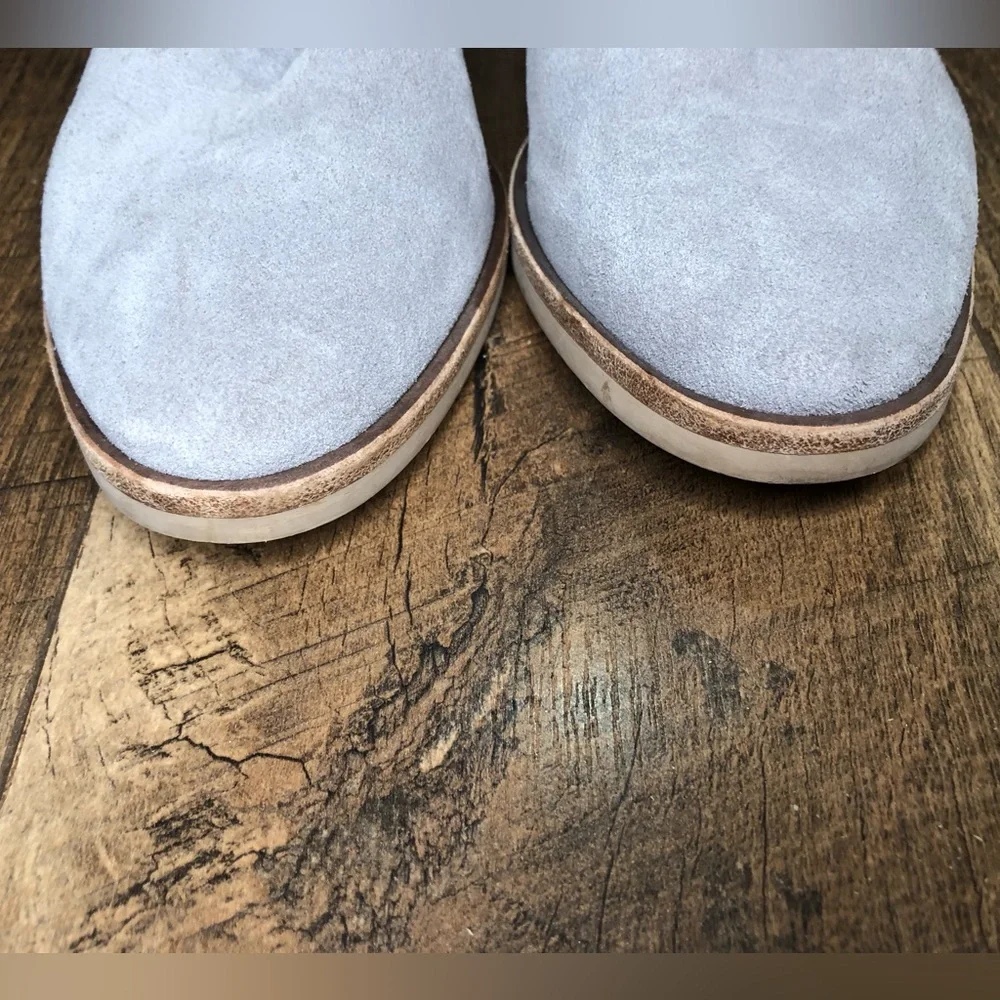 Dolce Vita Grey Cushioned Almond Toe Stacked Heel Zip Up Leather Boots Size 8